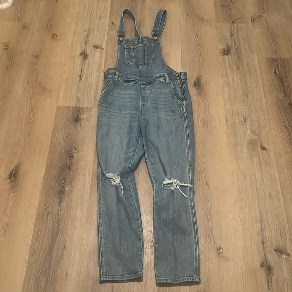 OLD NAVY Overalls Size 6 distressed with one side zipper